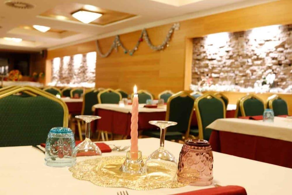 Hotel Club Regina E Fassa Маццин Экстерьер фото