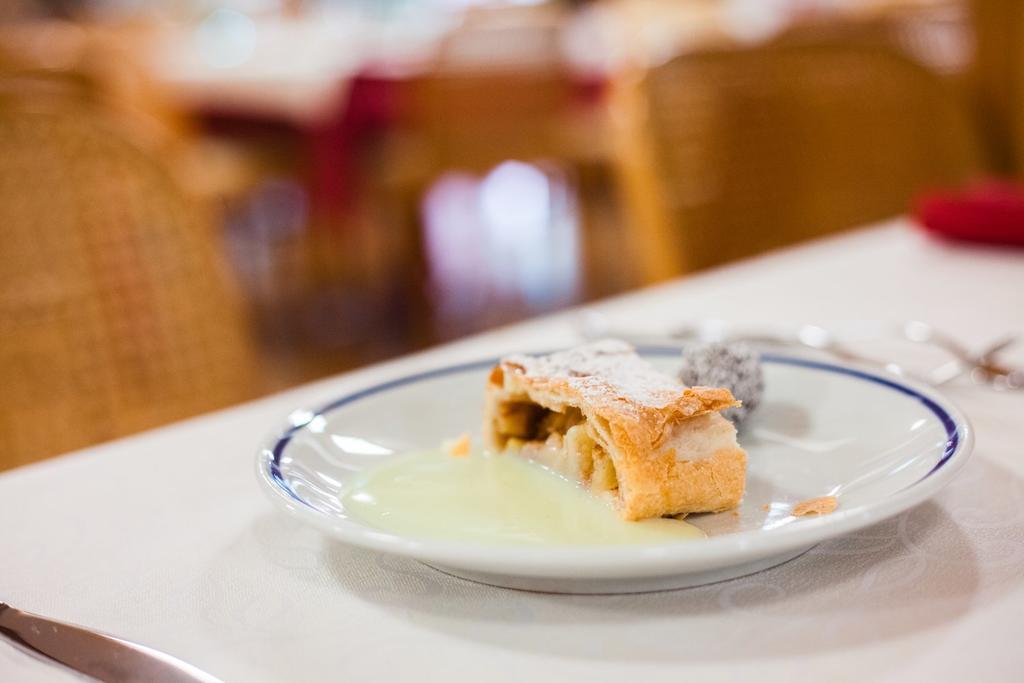 Hotel Club Regina E Fassa Маццин Экстерьер фото